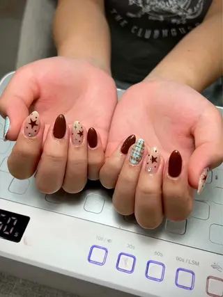 ネイル Blingg NailStudioのネイルデザイン