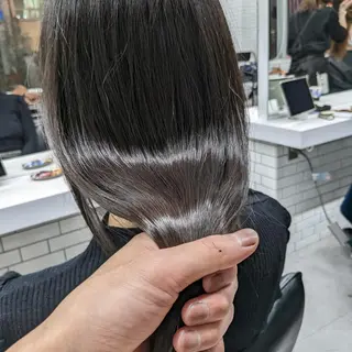 艶髪/髪質改善 塩屋公一朗のヘアスタイル