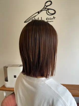 ミディアム chill out 甲斐千尋のヘアスタイル