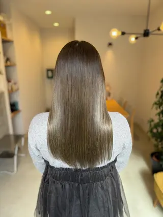 ロング カラー サイトウ ヒトミ 【メイヘア】のヘアスタイル