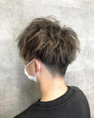 ショート パーマ メンズ 内藤 繁のヘアスタイル