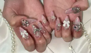 ネイル Nailsalon SKiのネイルデザイン