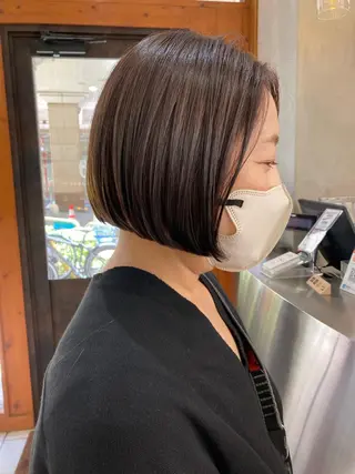 ショート カラー 金子 歩実のヘアスタイル