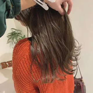 セミロング カラー 清水 亮太／赤み消しカラーのヘアスタイル