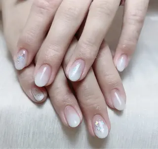 ネイル MoonNail ユリ🌸のネイルデザイン