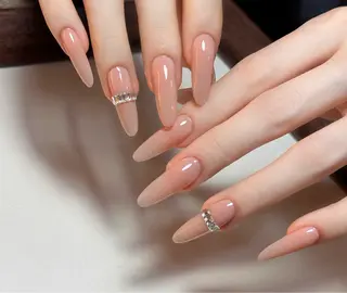ネイル H3 Nail Miniのネイルデザイン