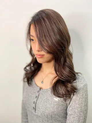 ロング カラー レイヤーカット 赤み消し　店長/大和のヘアスタイル