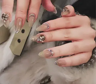 ネイル Flower nailのネイルデザイン