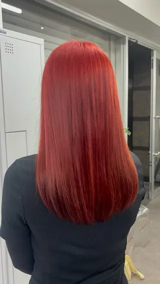 ミディアム 長谷川 日南のヘアスタイル