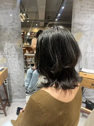 ミディアム カラー 阪倉 美玲のヘアスタイル