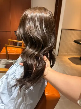 ミディアム カラー ヘアアレンジ 💟Opus // Mizuki🐕のヘアスタイル