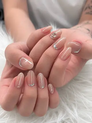 ネイル Lani🌈 MIIのネイルデザイン