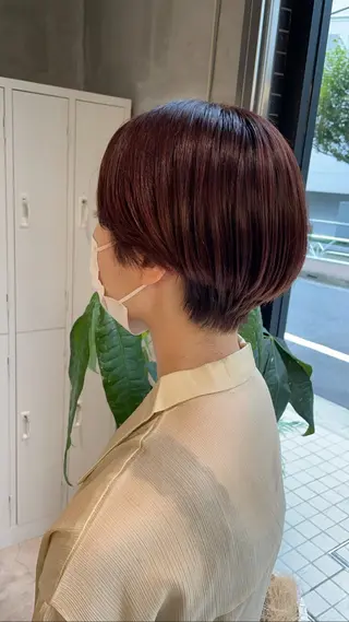 ショート hana🍑 ブリーチなしピンクのヘアスタイル