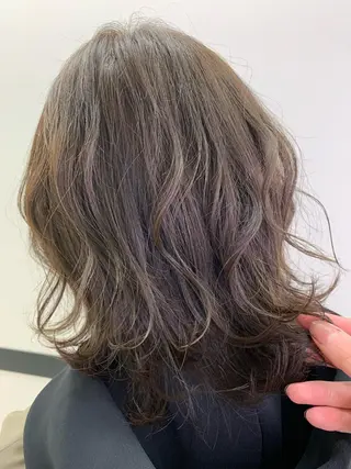 カラー Itsuki .のヘアスタイル