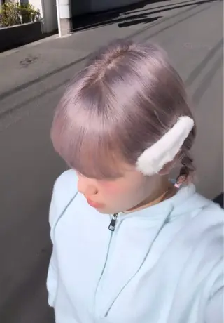 ミディアム カラー ハイトーン💗ピンク 🛼カラフル🍀のヘアスタイル