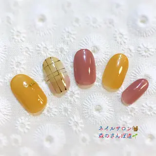 ネイル ショートネイル 森のさんぽ道のネイルデザイン
