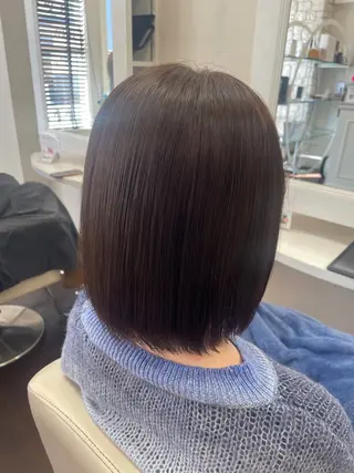 ミディアム 秋山 麗奈のヘアスタイル