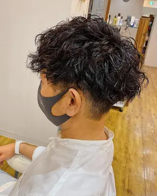 パーマ メンズ 原田 涼矢のヘアスタイル