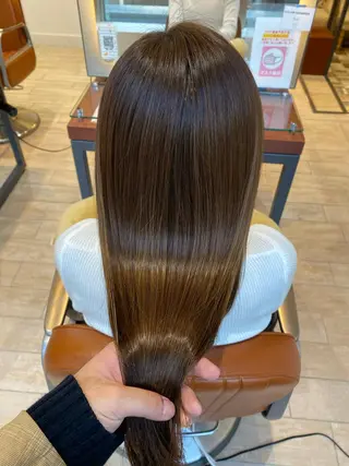 ロング 美髪矯正透明感カラー 江川 和輝のヘアスタイル
