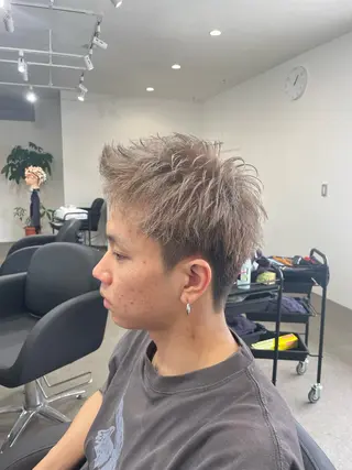 メンズ 杉浦  穏 BLEACHi 安城のヘアスタイル