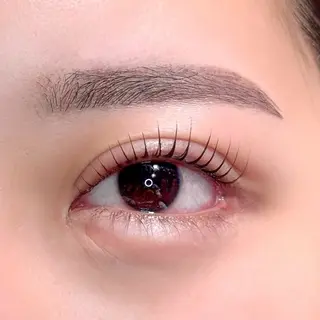 マツエク・マツパ NANAMI🖤 ‎のマツエク・マツパデザイン