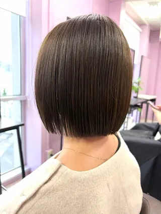 ショート カラー 高尾亮輔/ ボブ特化美容師のヘアスタイル