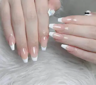 ネイル Lenie Kabukichoのネイルデザイン