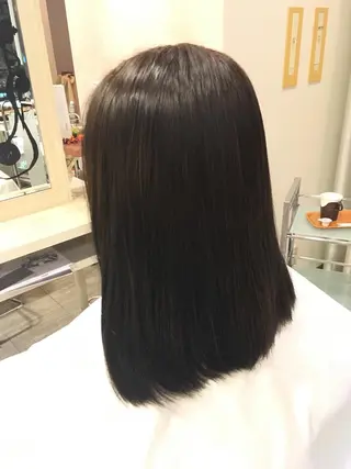 ミディアム 正木 彩音のヘアスタイル