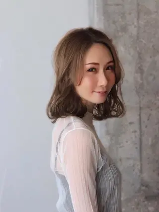 ミディアム カラー 髪質改善🌈縮毛矯正 荻原 達矢のヘアスタイル