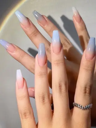 ネイル MOON nailsのネイルデザイン