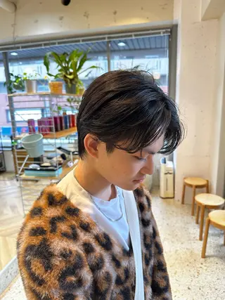 ミディアム パーマ メンズ ハマベ イクト FLORENのヘアスタイル
