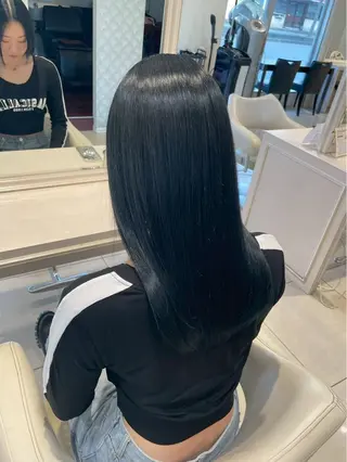 セミロング 坂上 桜香のヘアスタイル
