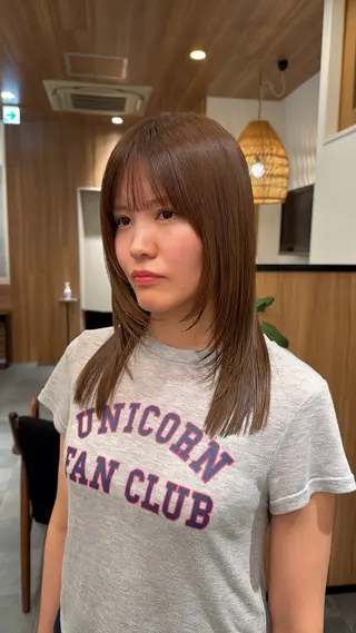 ミディアム たるみことり🌼 レイヤー・パーマのヘアスタイル