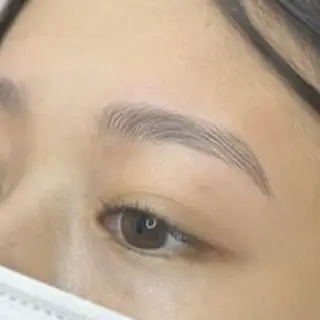 アイブロウ 赤坂まつパ3500円 韓国/垢抜けeyeのマツエク・マツパデザイン