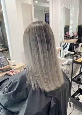 セミロング カラー 指名数No.1 /NAOYAのヘアスタイル