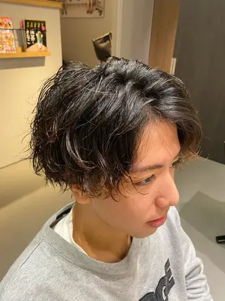 ショート パーマ メンズ 梅田茶屋町メンズ 専門美容師 山元一平のヘアスタイル