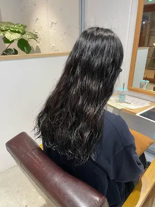 セミロング パーマ レイヤー×初 パーマ|hinakoのヘアスタイル
