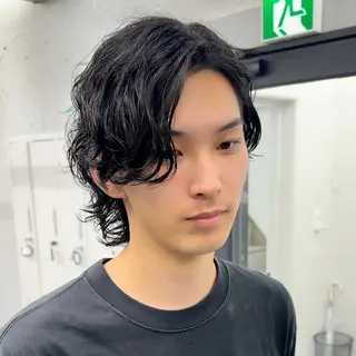 セミロング パーマ メンズ 曲がる縮毛矯正 LIBER 岩名のヘアスタイル