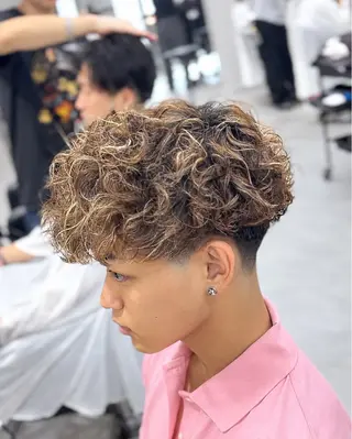 ショート カラー パーマ メンズ 🔥メンズ 特化🔥菊水皐暉🔥のヘアスタイル