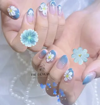 ネイル Demure Amy 銀座店のネイルデザイン