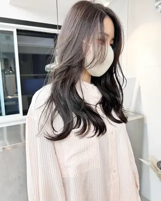 ロング カラー 樫原裕二/似合わせ カット/透明感カラーのヘアスタイル