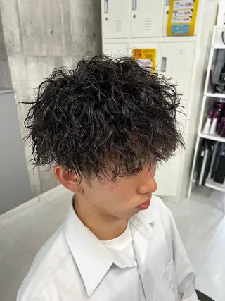 ショート パーマ メンズ メンズパーマ名人 TAKUMAのヘアスタイル