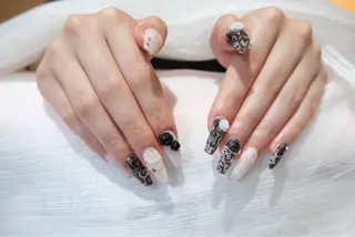 ネイル Anmi Nail 新宿のネイルデザイン