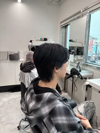 カラー 🖤メンズハイトーン /カットRisa🖤のヘアスタイル