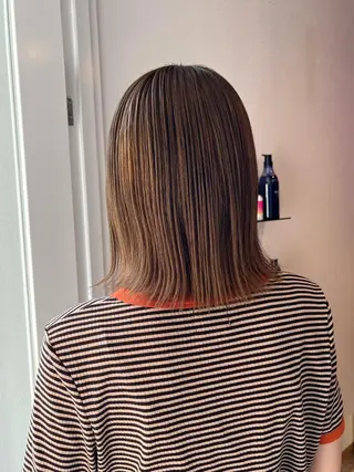 ミディアム カラー ヘアカラー&縮毛矯正 STAR☆RIVERのヘアスタイル