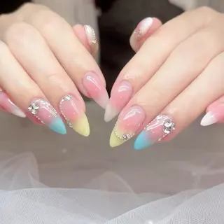 ネイル Epokku ネイルサロンのネイルデザイン