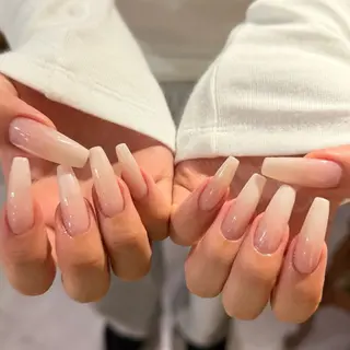 セミロング 小川 柚香のネイルデザイン