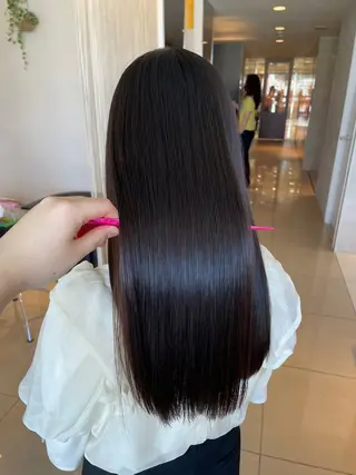 ロング ICHINA🦋暗髪 /艶髪/トーンダウンのヘアスタイル