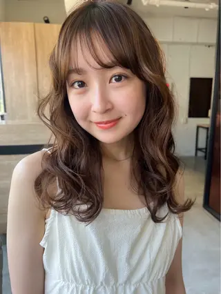 ミディアム カラー パーマ 透明感color🍀 Kurumiのヘアスタイル