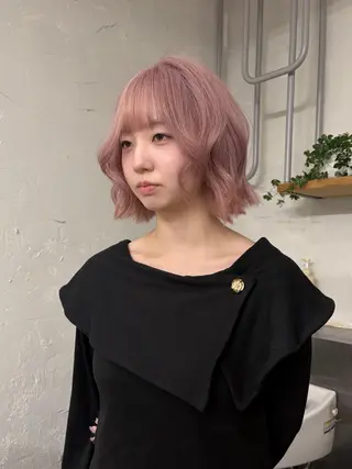 カラー 長谷 若奈のヘアスタイル